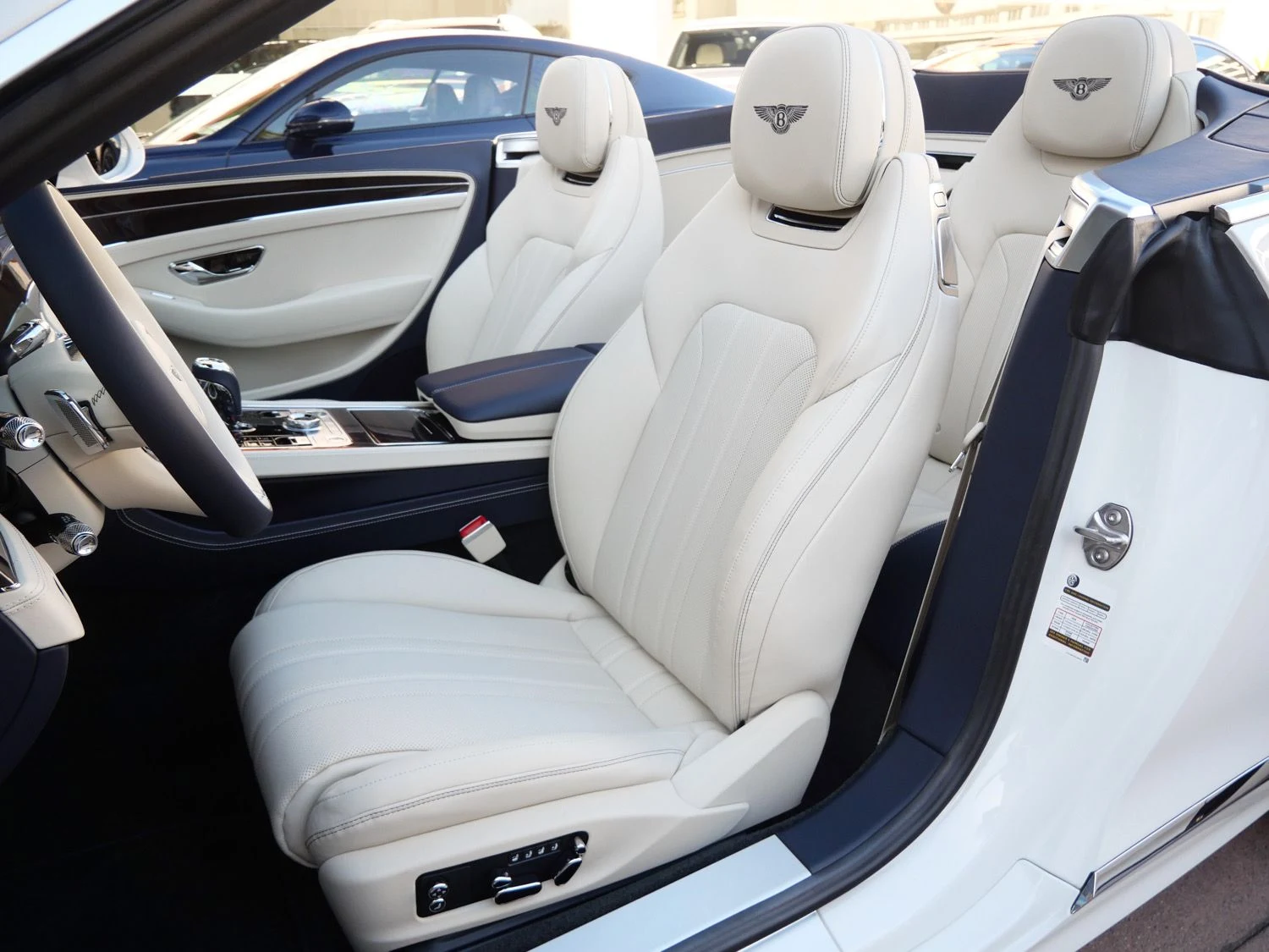2026 Bentley Continental GTC interior, seats, Linen