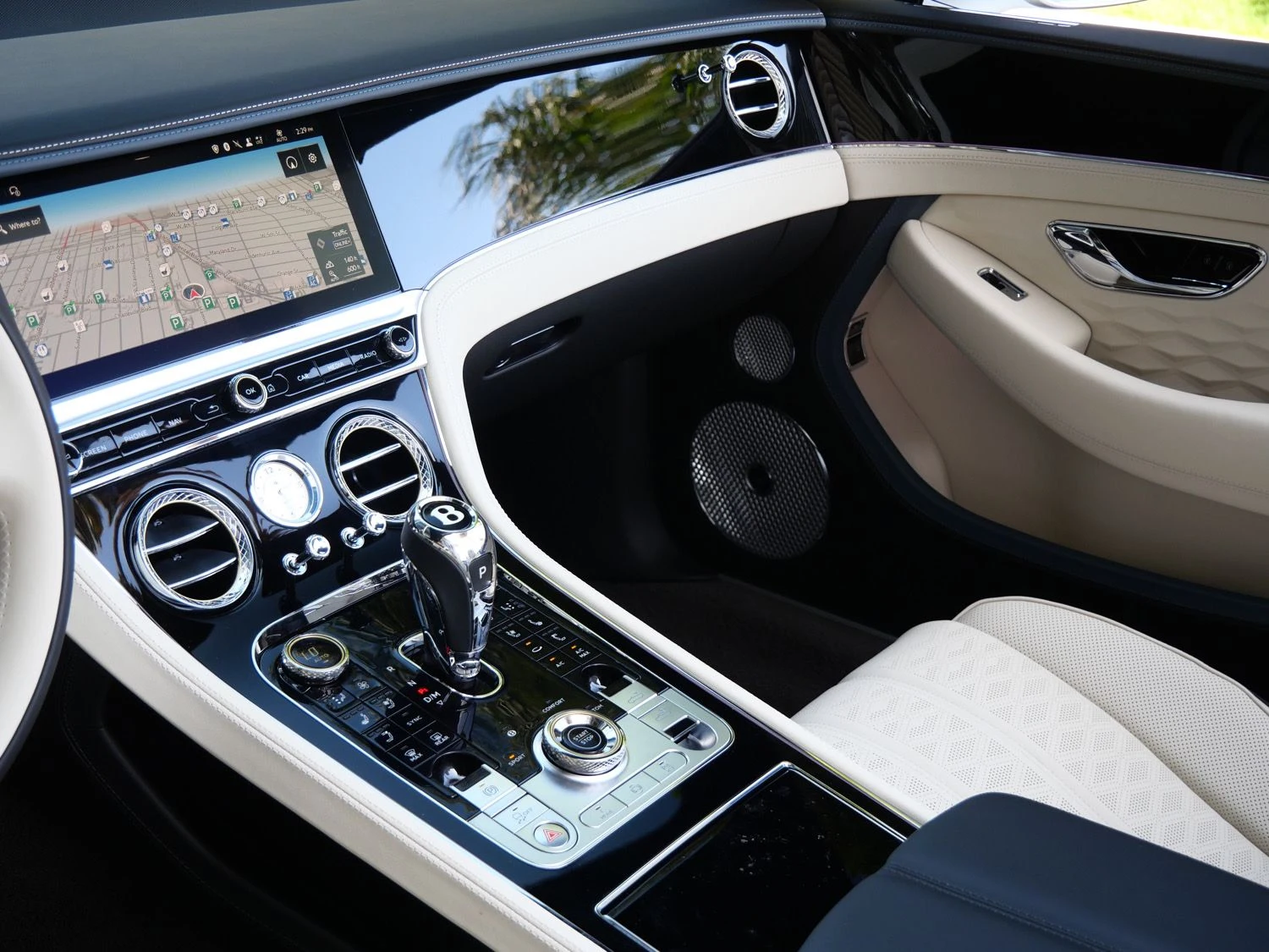 2026 Bentley Continental GTC Mulliner interior, dashboard, Linen