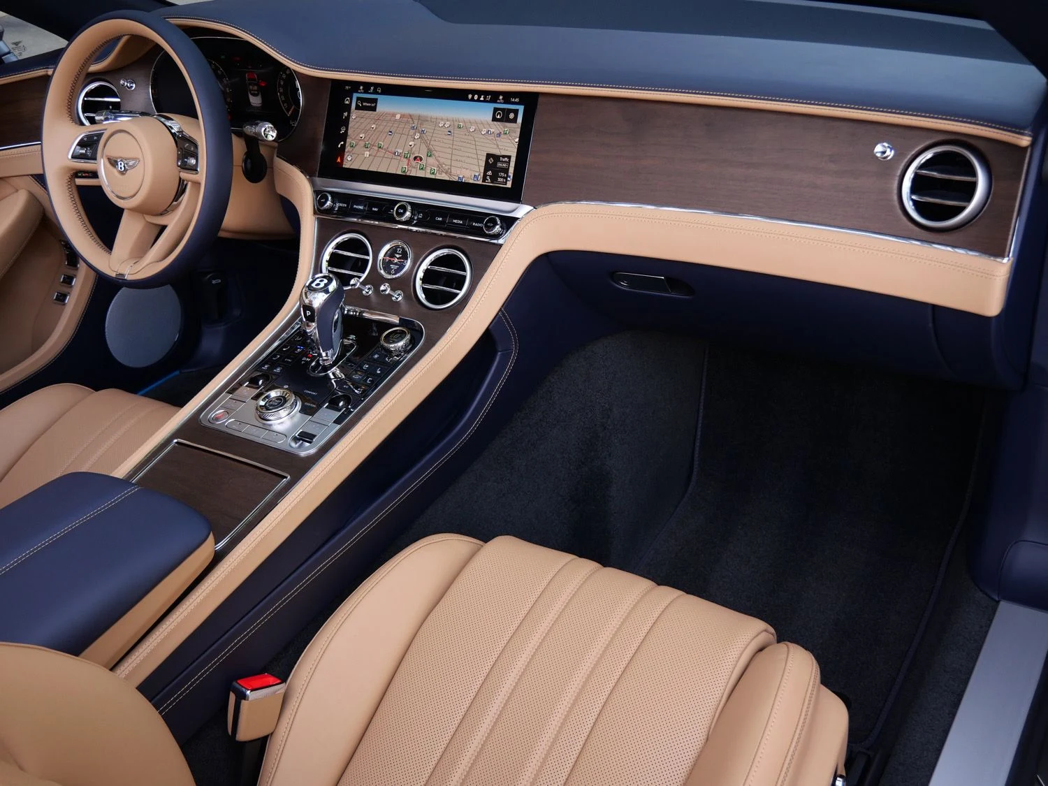 2026 Bentley Continental GTC interior, Camel