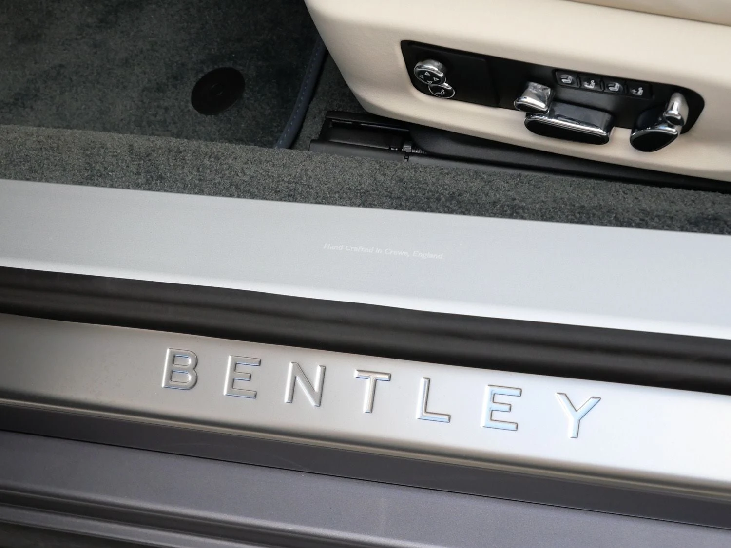 2026 Bentley Continental GTC interior, door sill, Linen