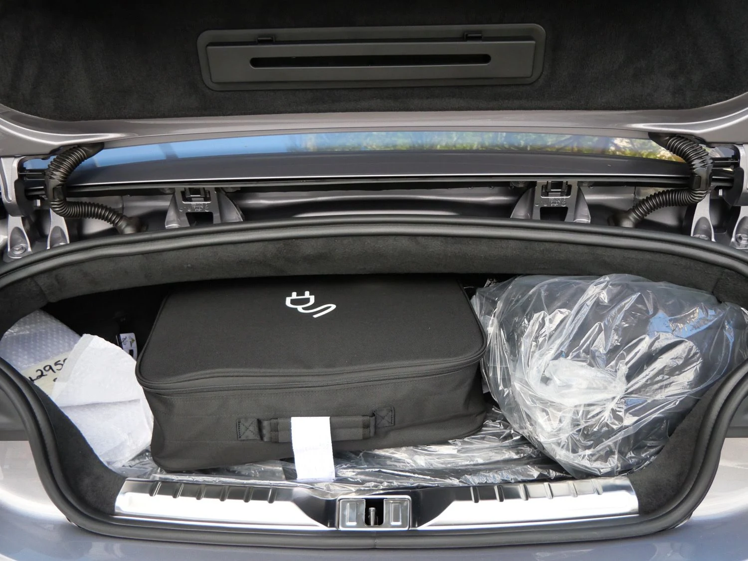 2026 Bentley Continental GTC trunk