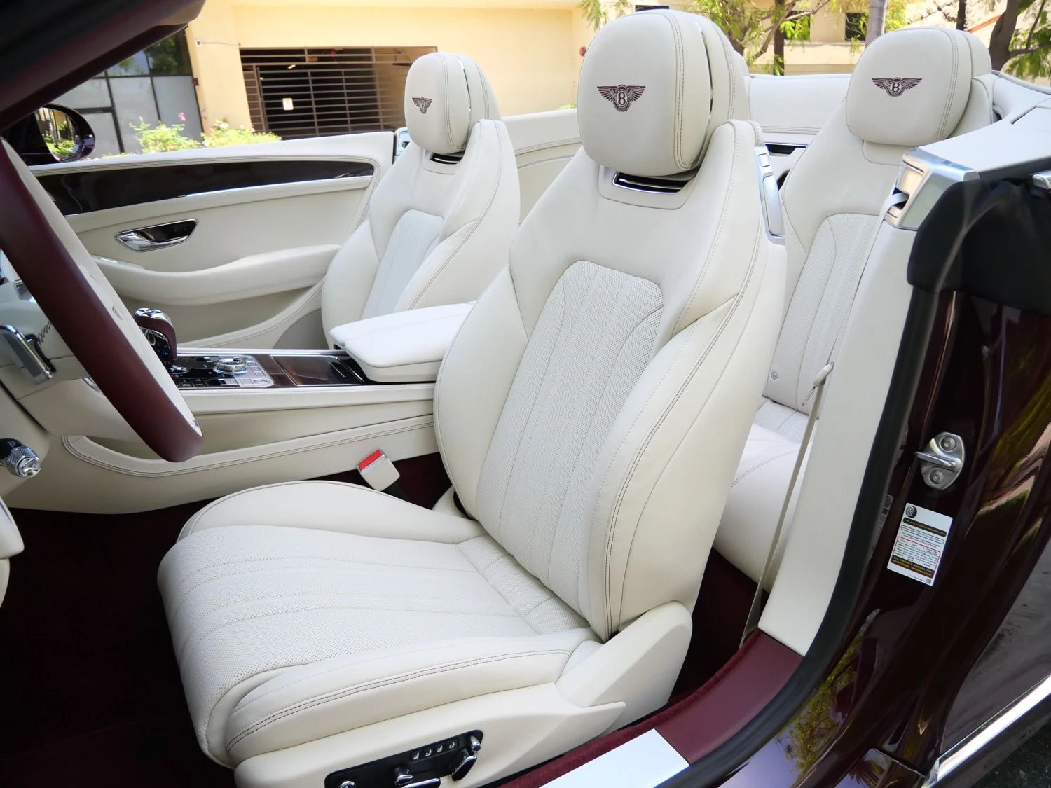 2026 Bentley Continental GTC interior, seats, Linen