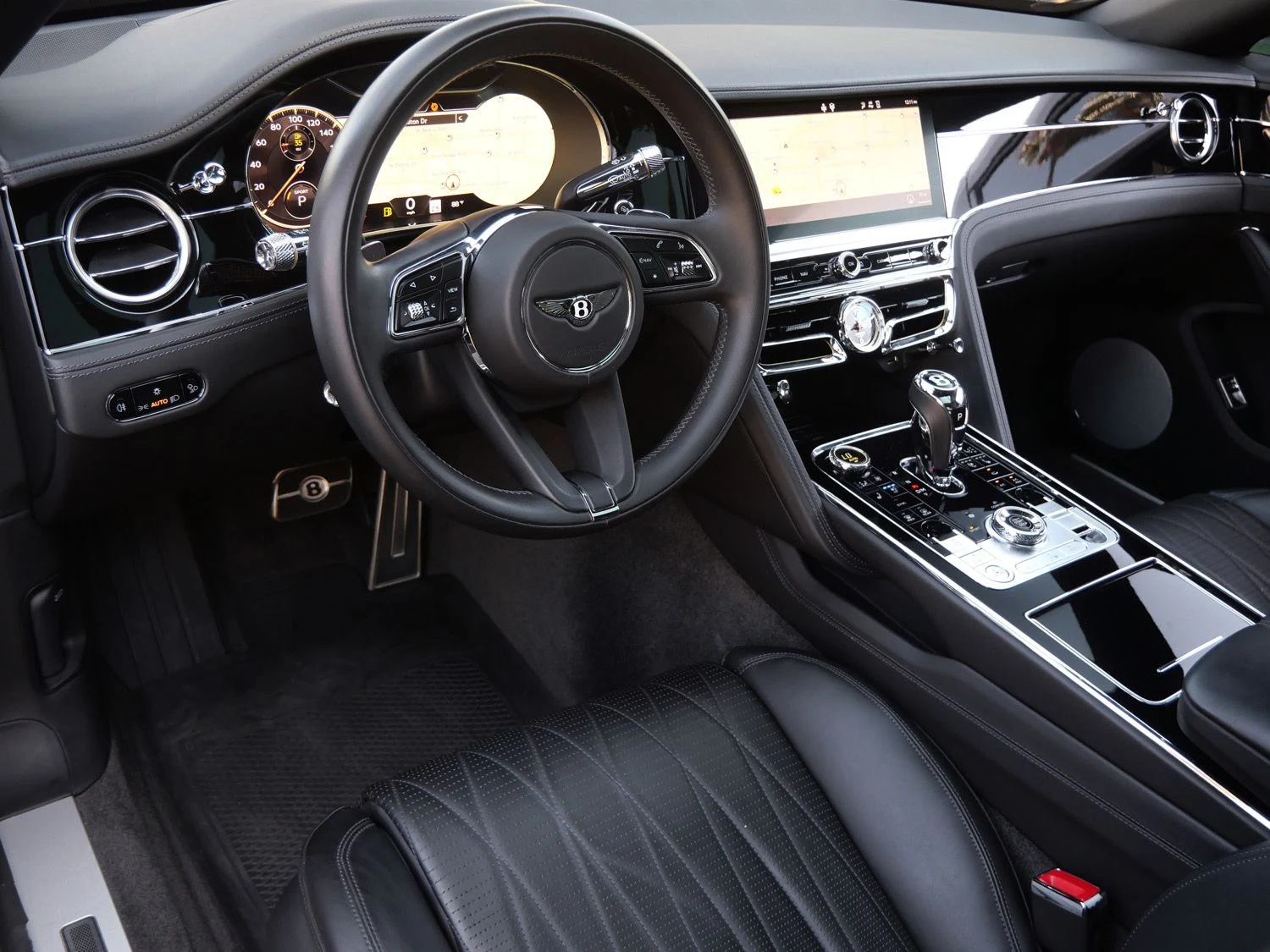 2022 Bentley Flying Spur W12 interior, Beluga