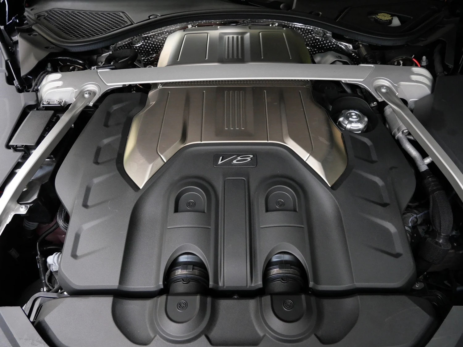 2023 Bentley Flying Spur Azure engine