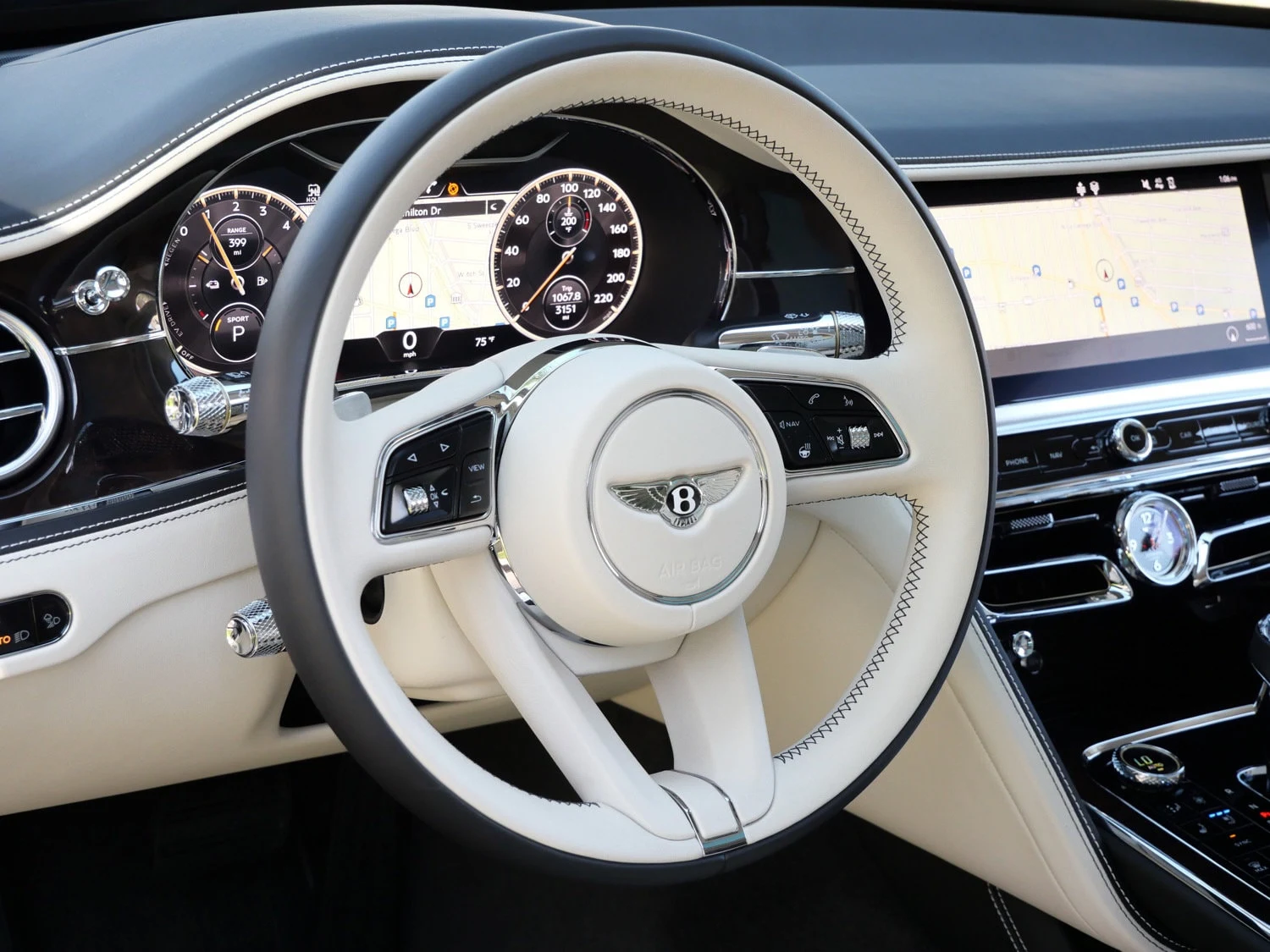 2023 Bentley Flying Spur Hybrid interior, Linen