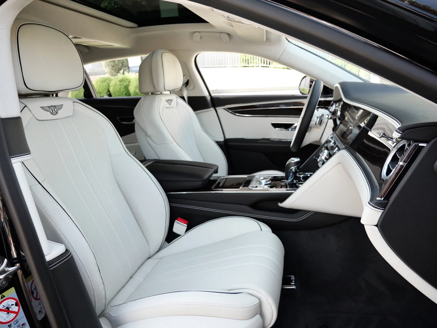 2023 Bentley Flying Spur Hybrid interior, seats, Linen