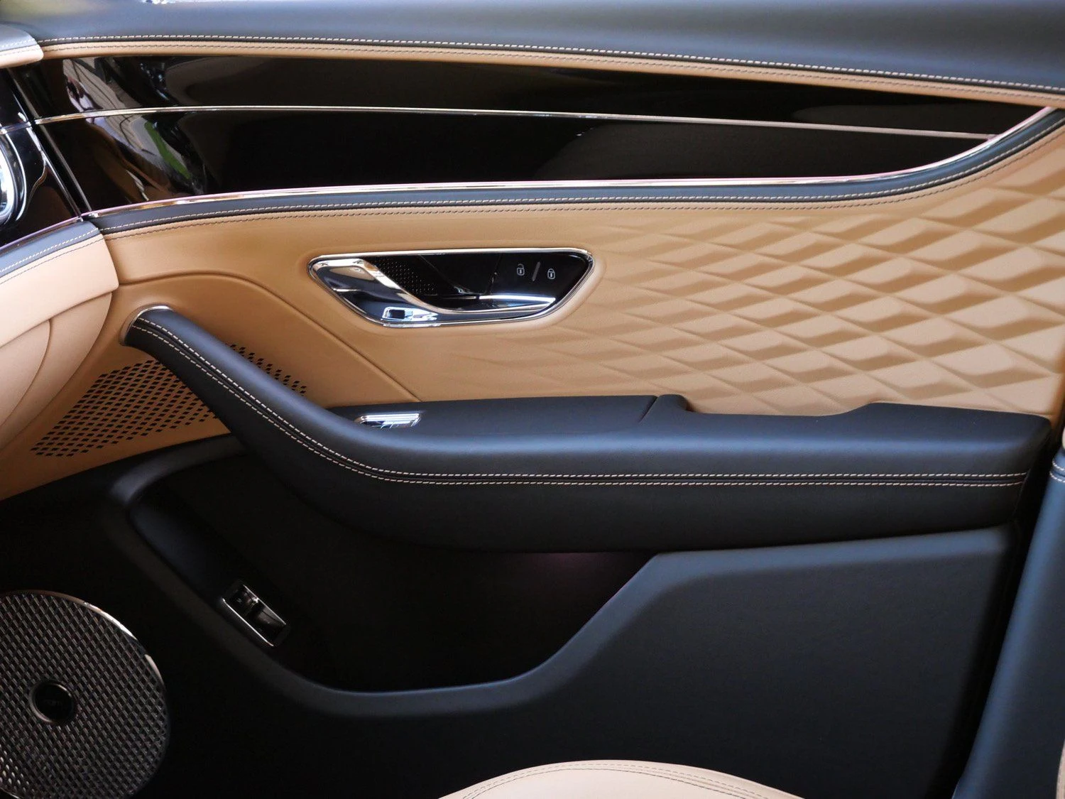 2026 Bentley Flying Spur Azure interior, door panel, Camel