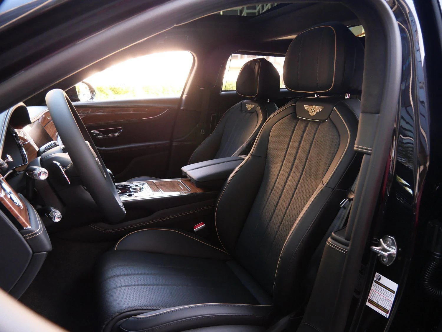 2026 Bentley Flying Spur interior, seats, Beluga