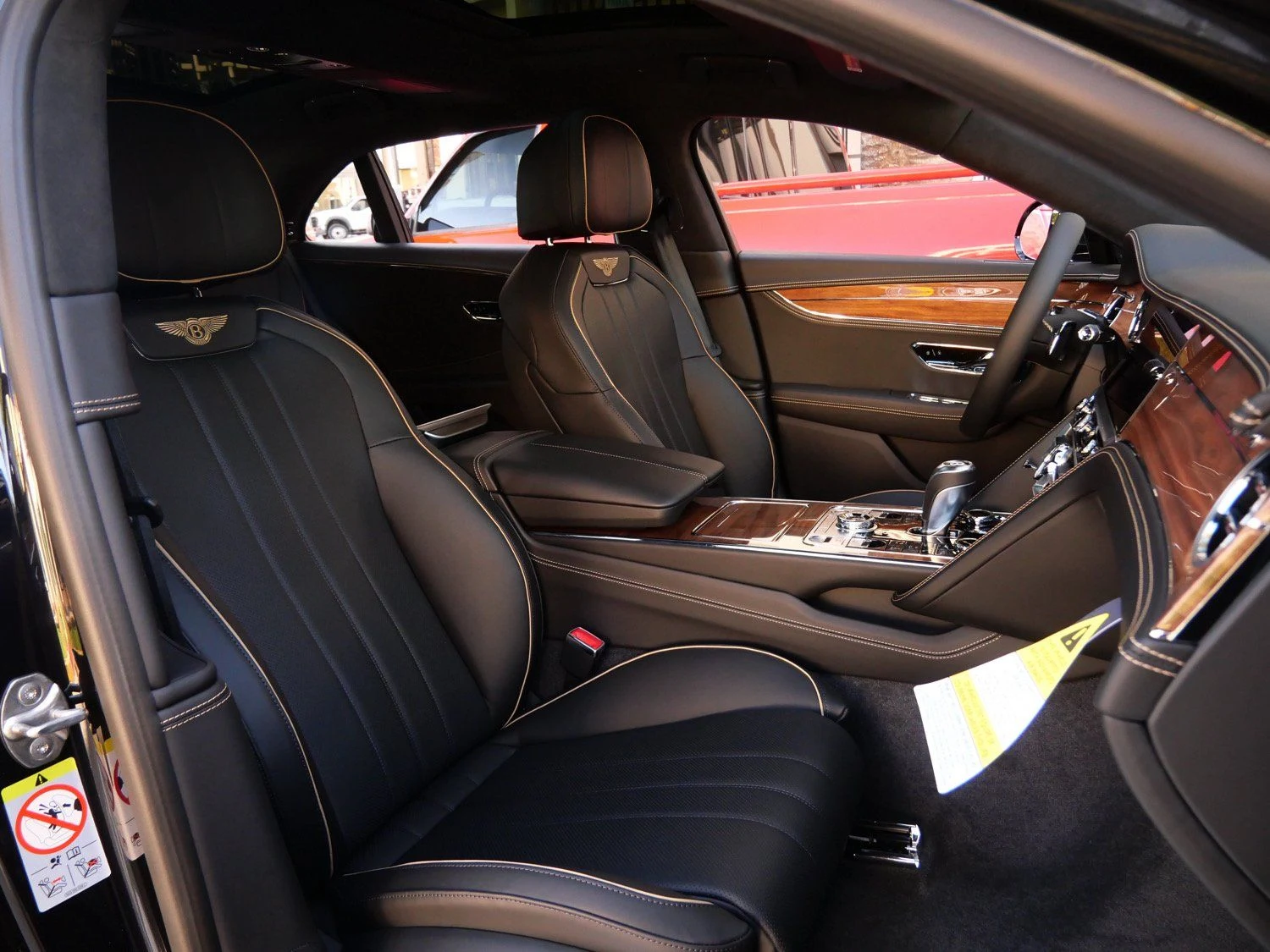 2026 Bentley Flying Spur interior, seats, Beluga