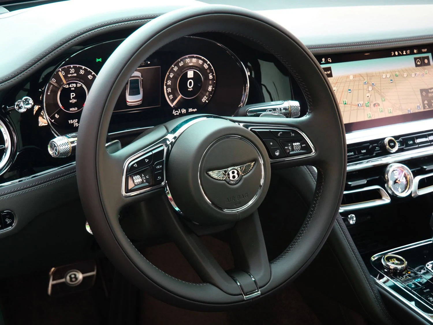 2026 Bentley Flying Spur interior, Cumbrian Green