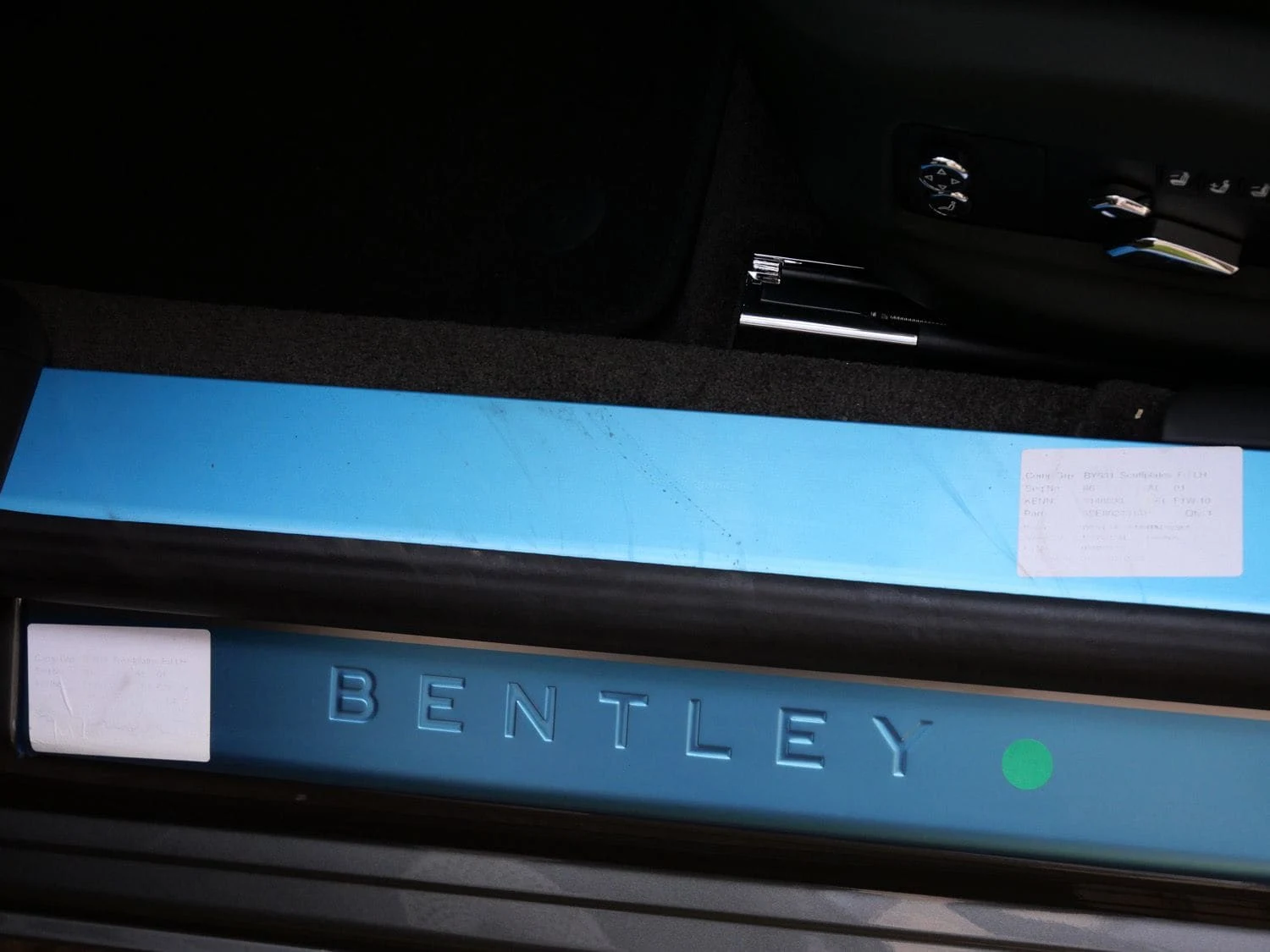2026 Bentley Flying Spur interior, door sill, Cumbrian Green