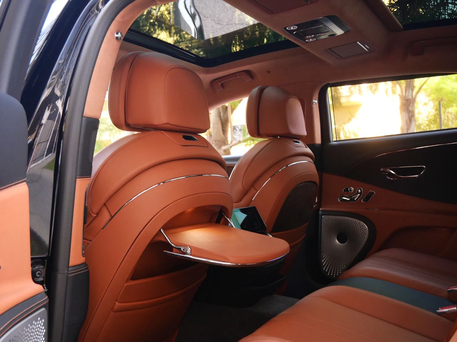 2026 Bentley Flying Spur interior, seats, Saddle