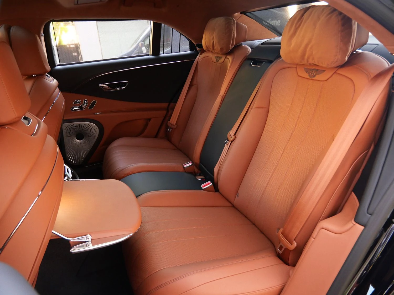 2026 Bentley Flying Spur interior, seats, Saddle