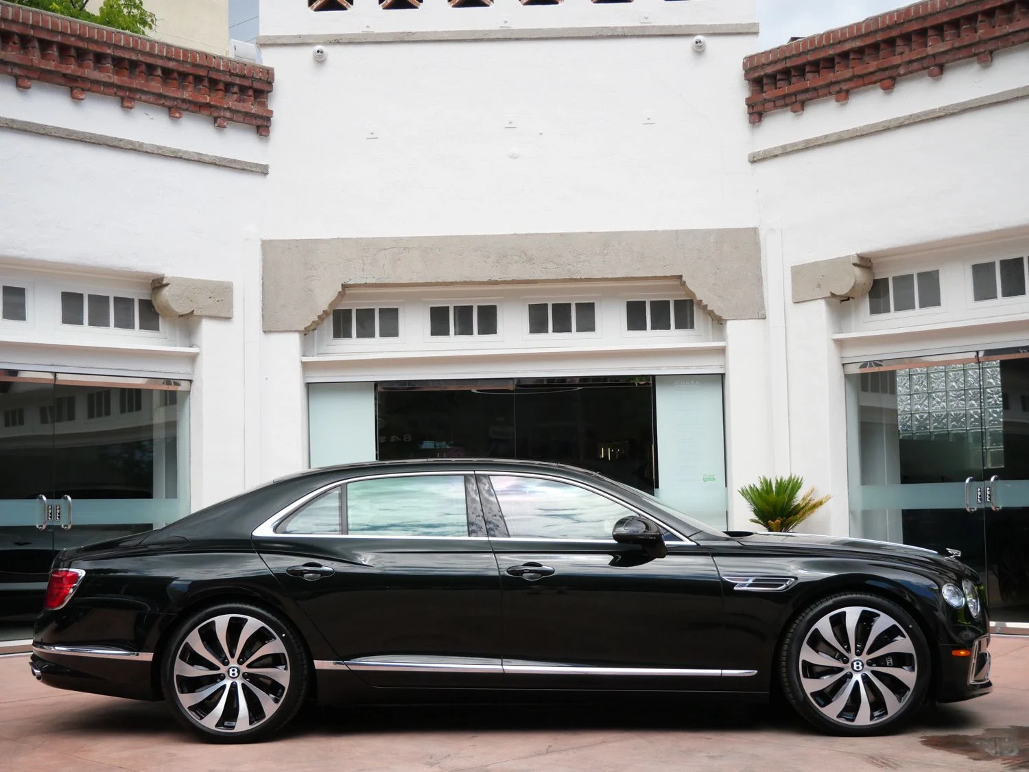 2026 Bentley Flying Spur for sale, exterior, Green