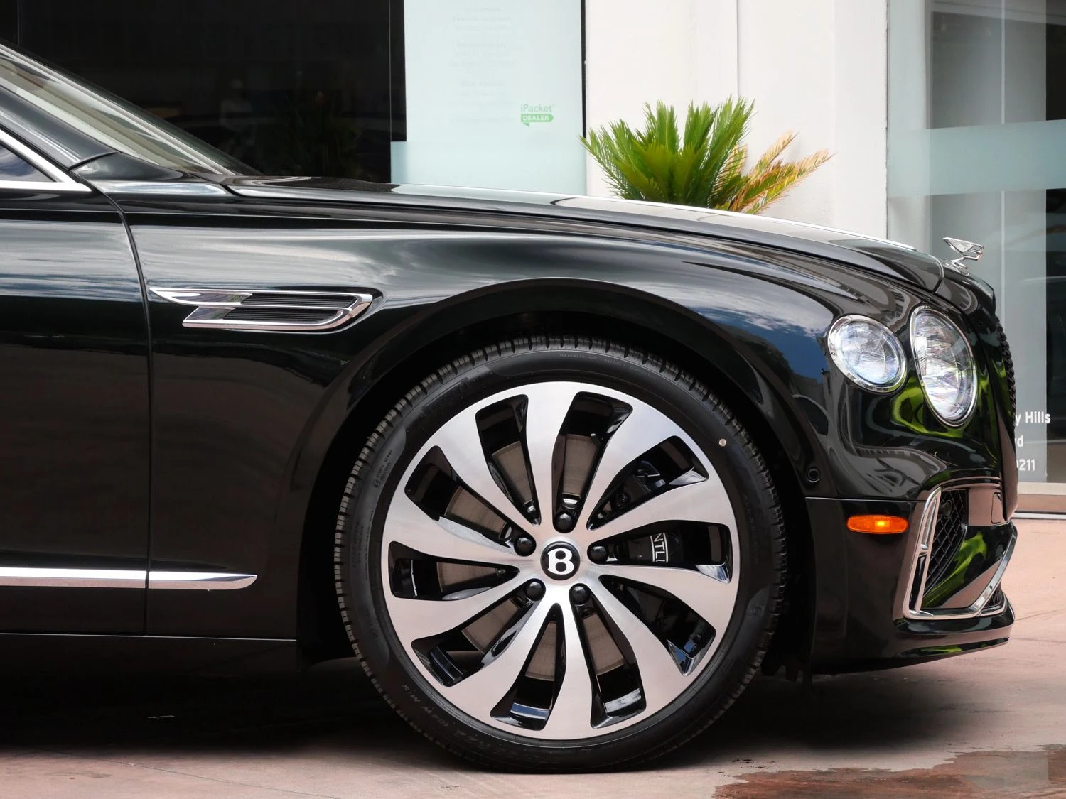2026 Bentley Flying Spur for sale, exterior, Green