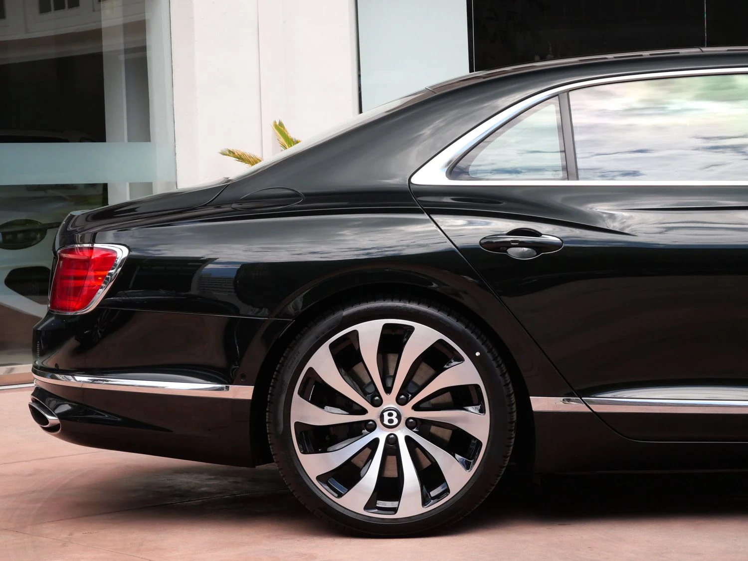 2026 Bentley Flying Spur for sale, exterior, Green