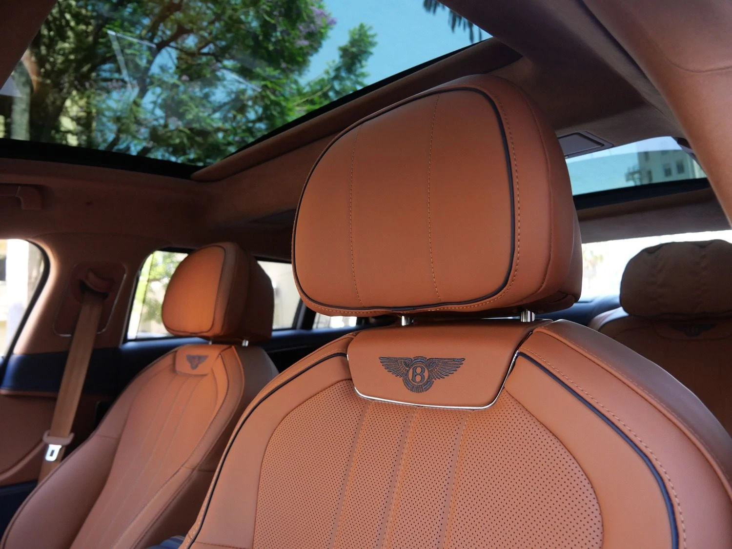 2026 Bentley Flying Spur interior, seats, Saddle
