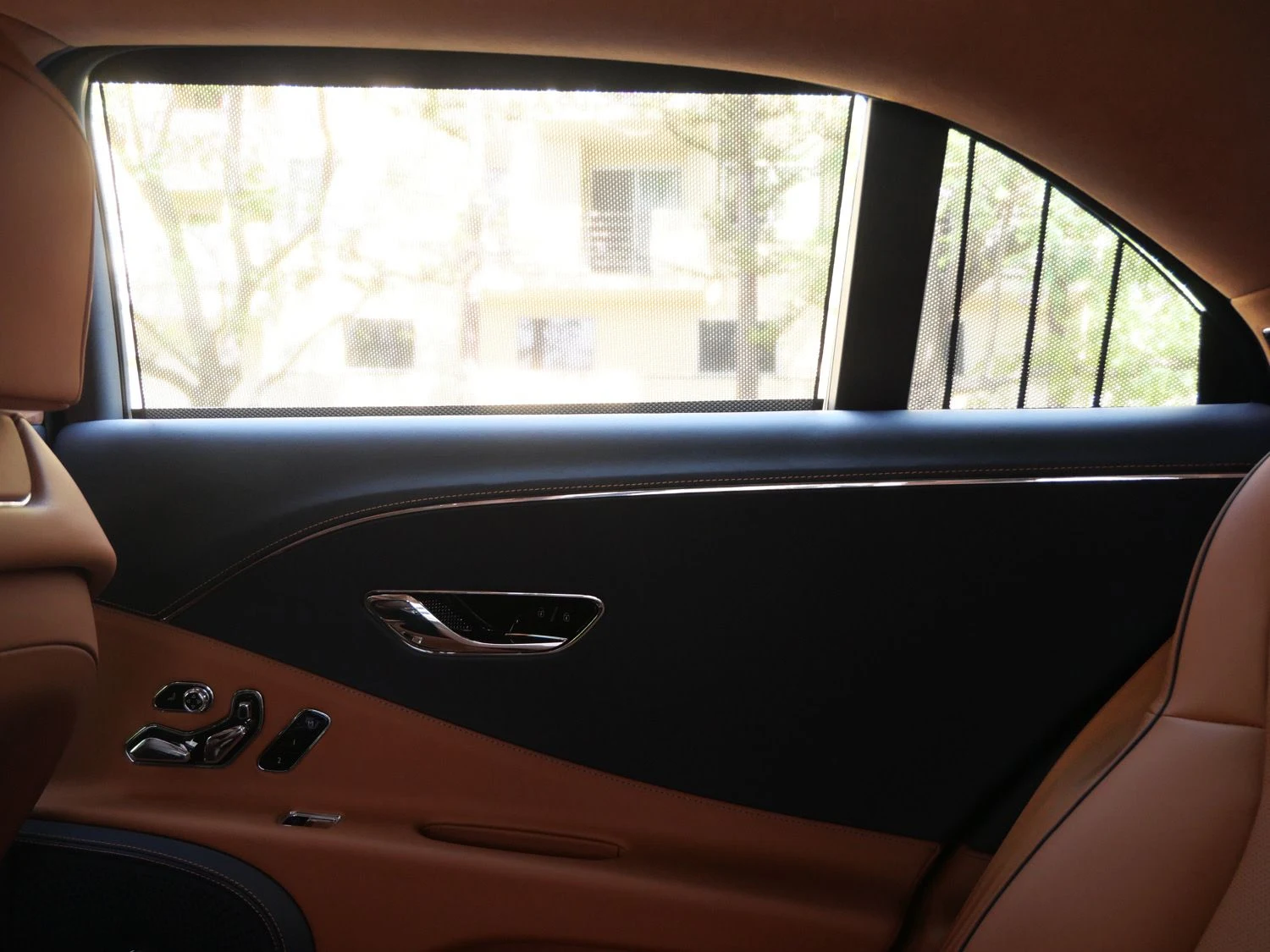 2026 Bentley Flying Spur interior, door panel, Saddle