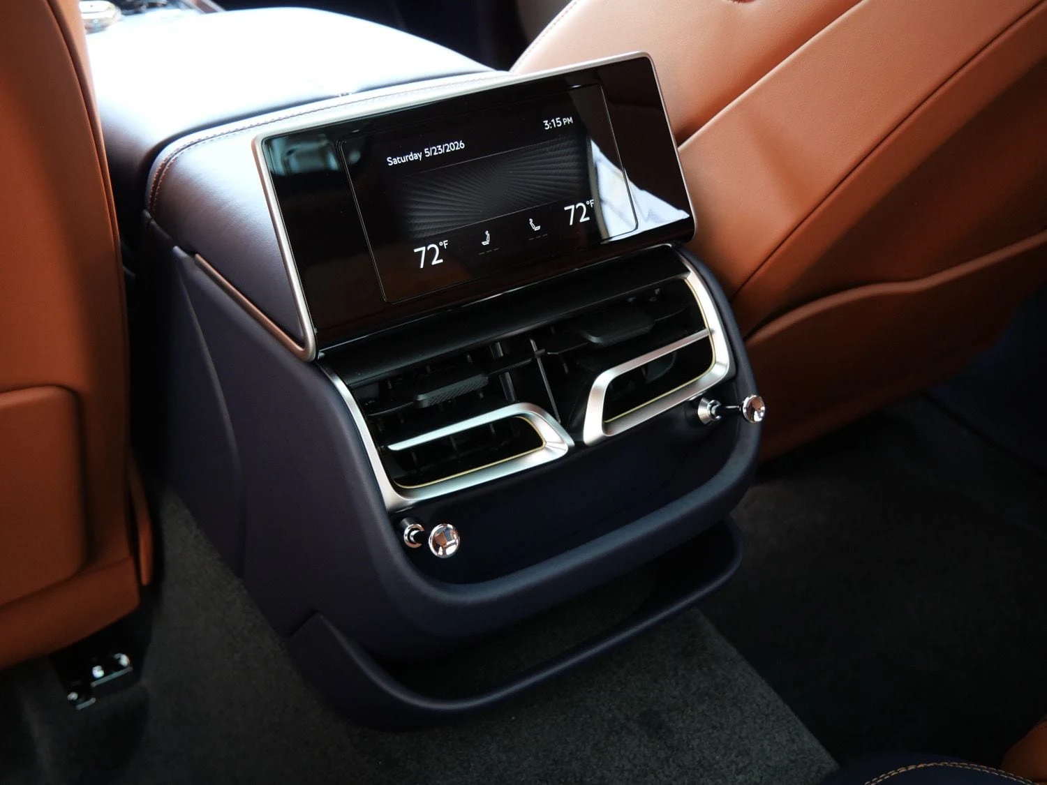 2026 Bentley Flying Spur interior, Saddle