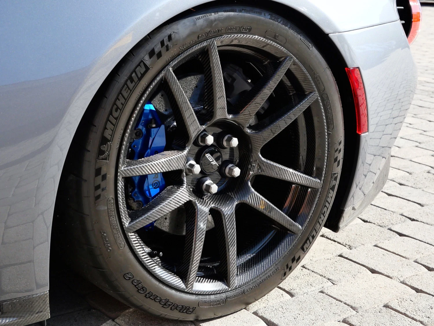 2020 Ford GT Carbon Series wheel