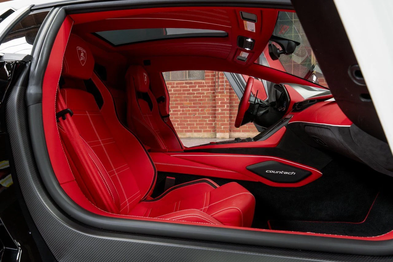 2022 Lamborghini Countach LPI 800-4 interior, seats, Nero Ade