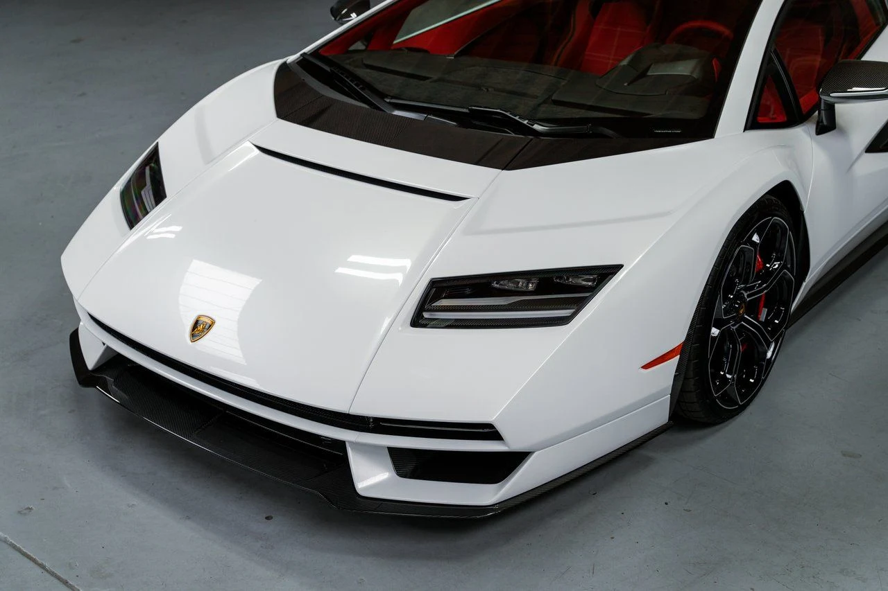 2022 Lamborghini Countach LPI 800-4 for sale, exterior, White