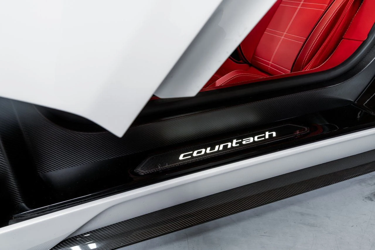 2022 Lamborghini Countach LPI 800-4 interior, door sill, Nero Ade