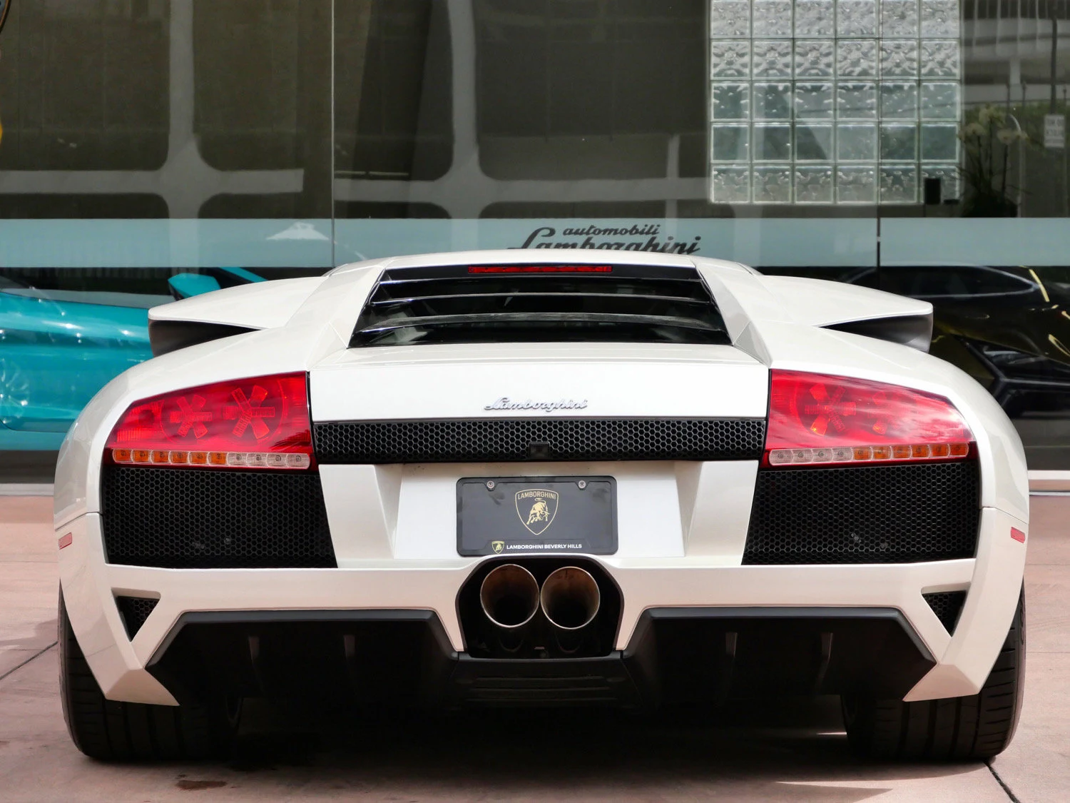 2009 Lamborghini Murciélago LP640 for sale, exterior, White