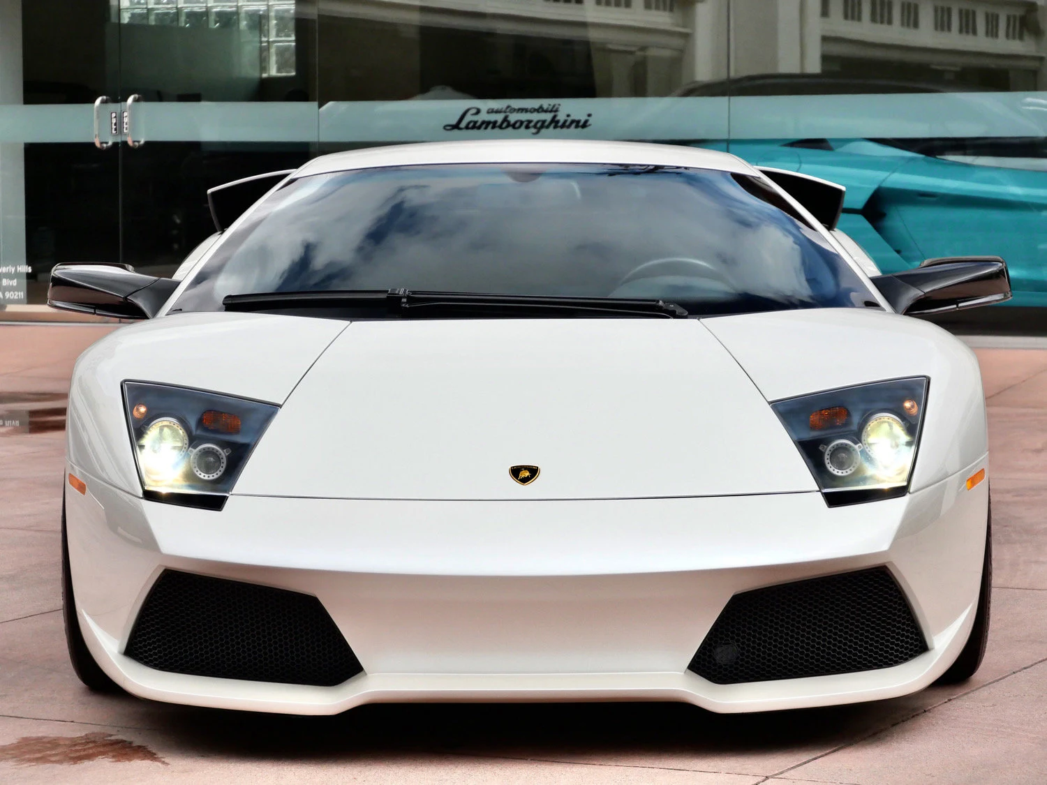 2009 Lamborghini Murciélago LP640 for sale, exterior, White