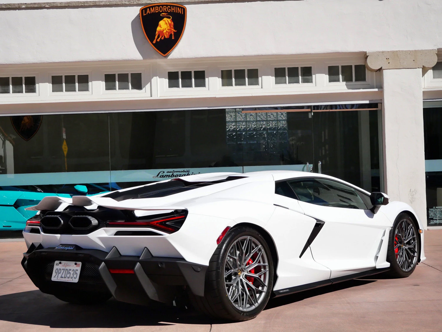 2024 Lamborghini Revuelto for sale, photo 2 of 22