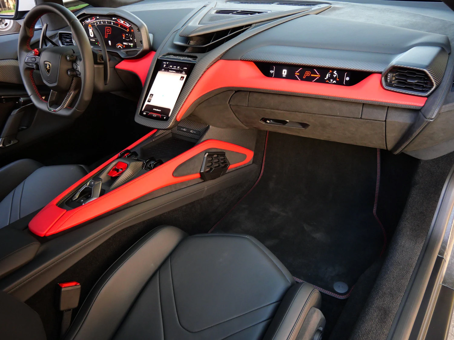 2024 Lamborghini Revuelto interior, Nero Ade