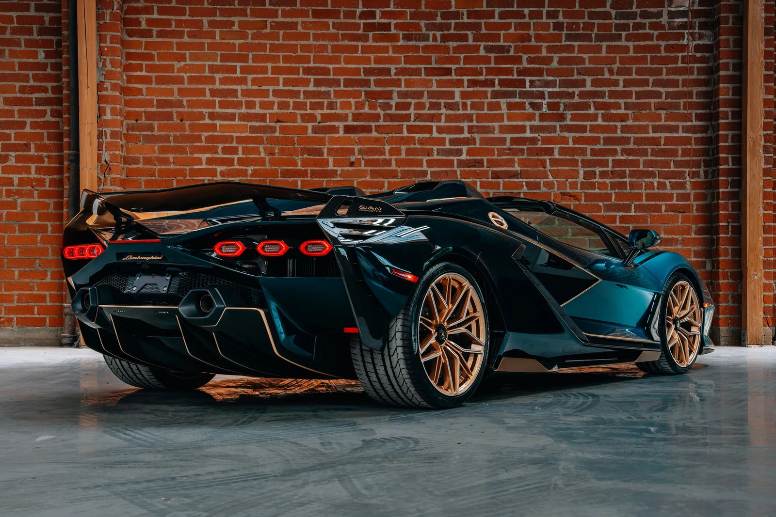 2021 Lamborghini Sián Roadster for sale, exterior, Blue