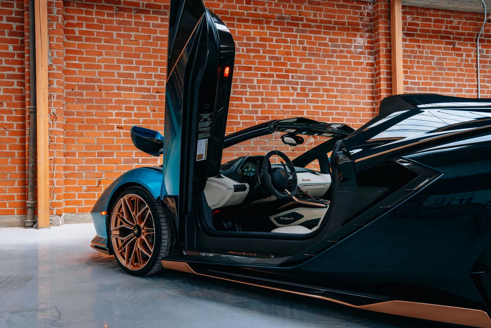 2021 Lamborghini Sián Roadster for sale, exterior, Blue