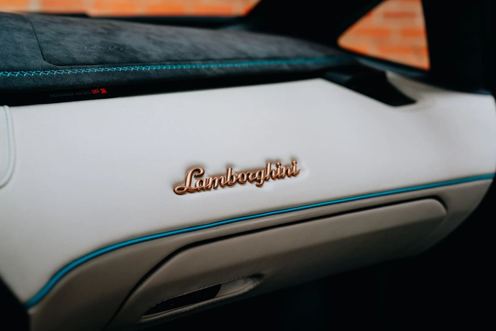 2021 Lamborghini Sián Roadster interior, door sill, Nero Cosmus