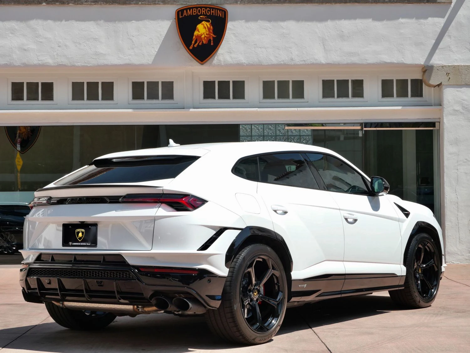 2023 Lamborghini Urus S for sale, exterior, White