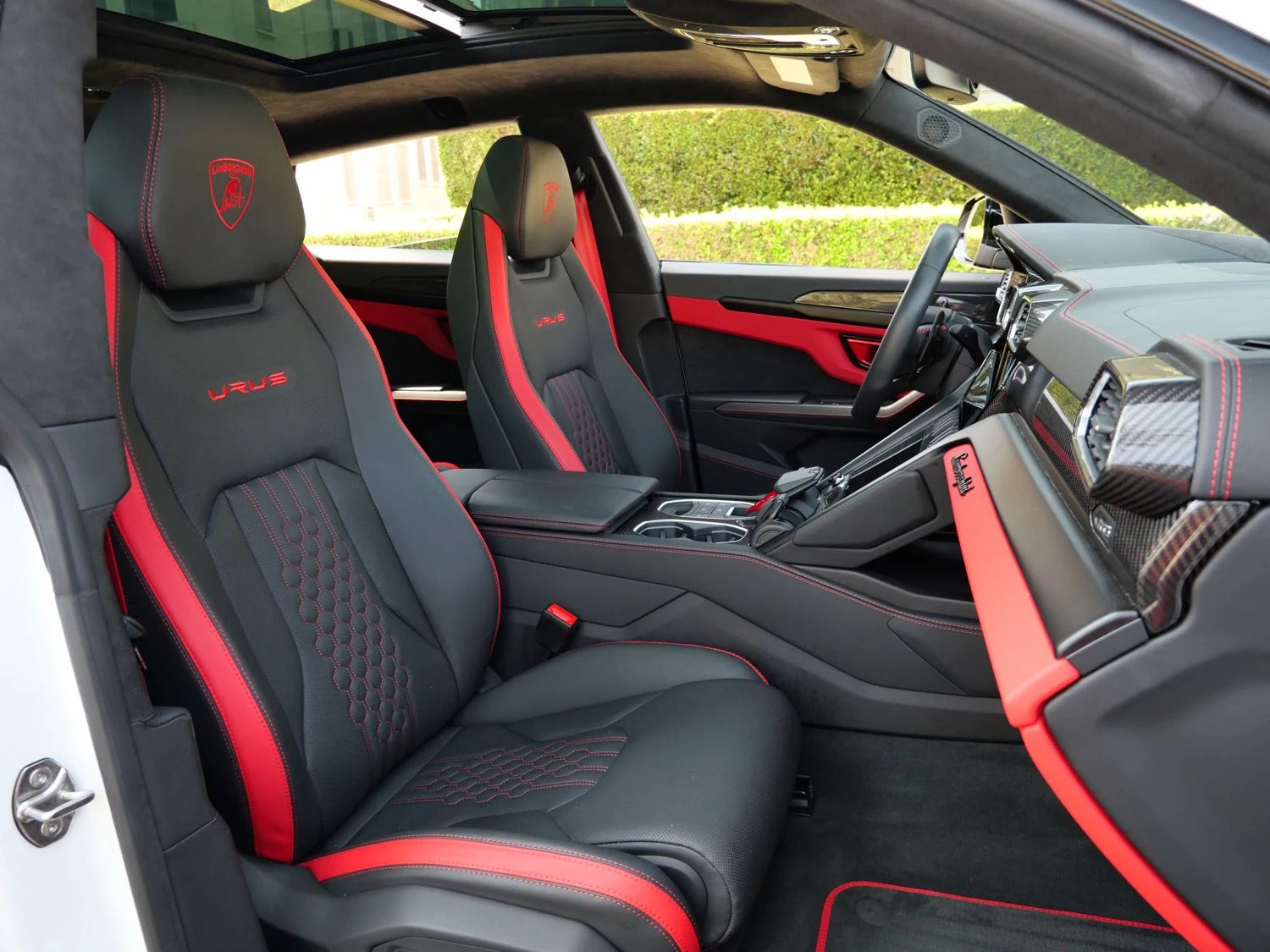 2023 Lamborghini Urus S interior, seats, Nero Ade