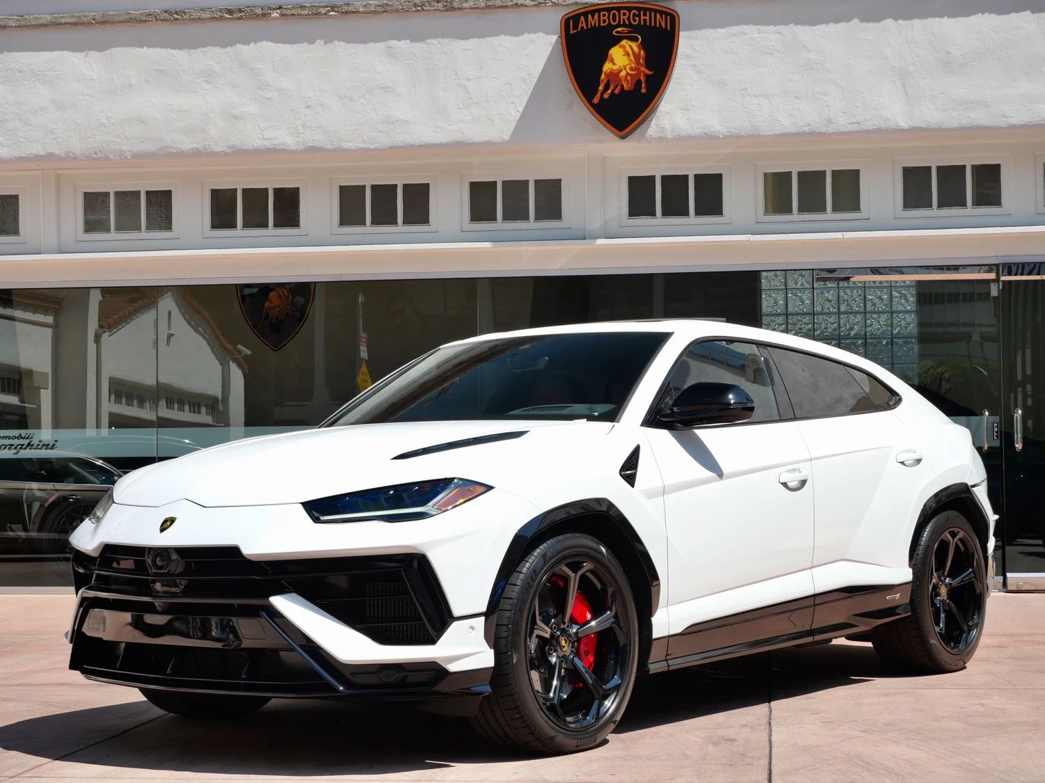 2023 Lamborghini Urus S for sale, front three-quarter view, White