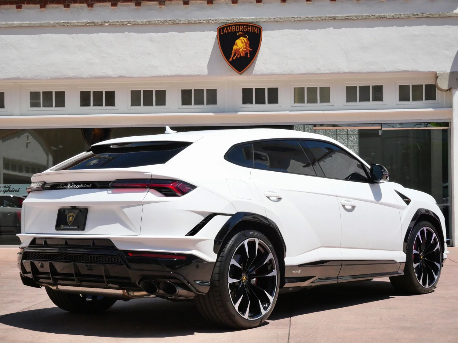 2024 Lamborghini Urus S for sale, exterior, White