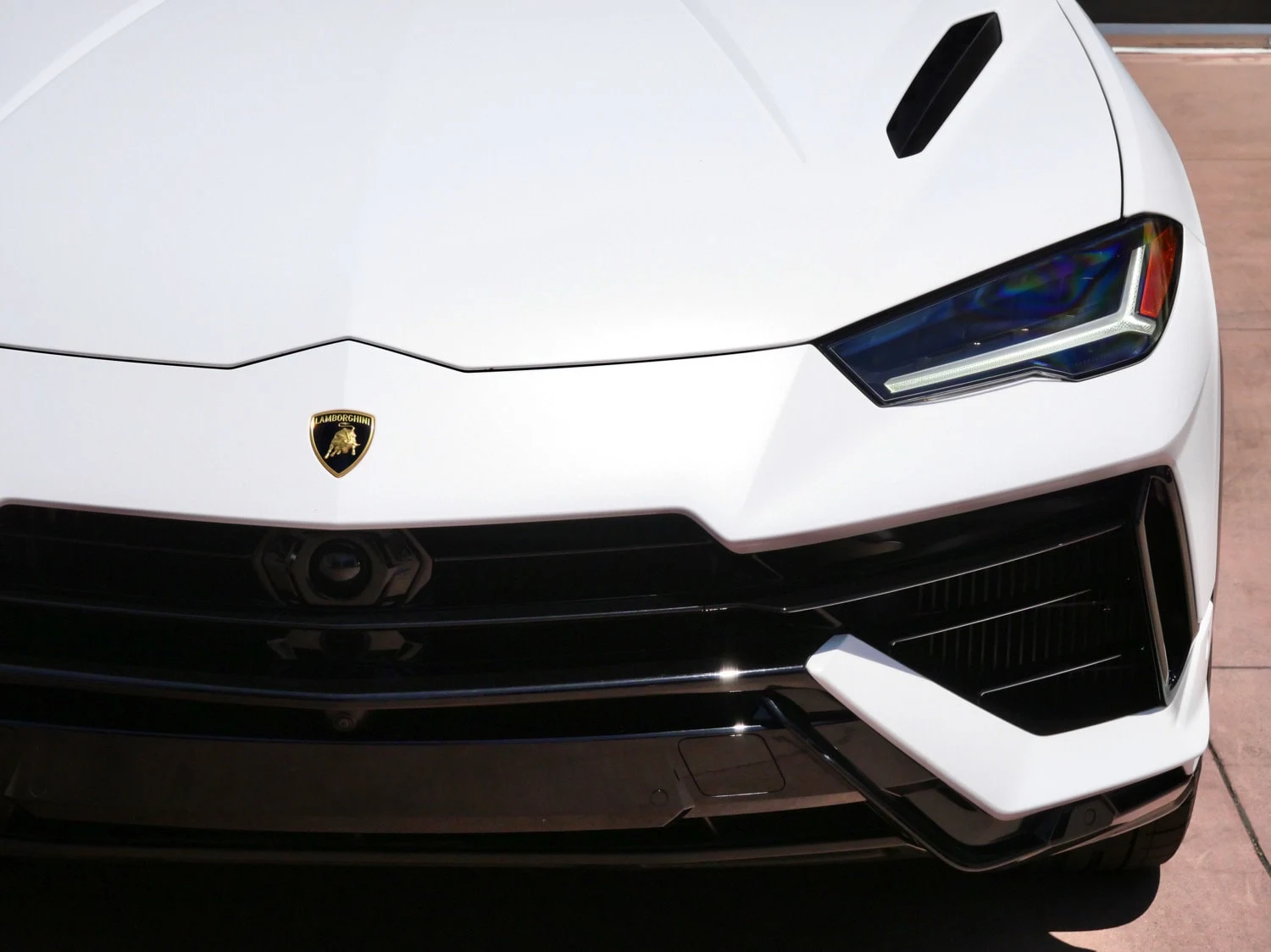 2024 Lamborghini Urus S for sale, exterior, White