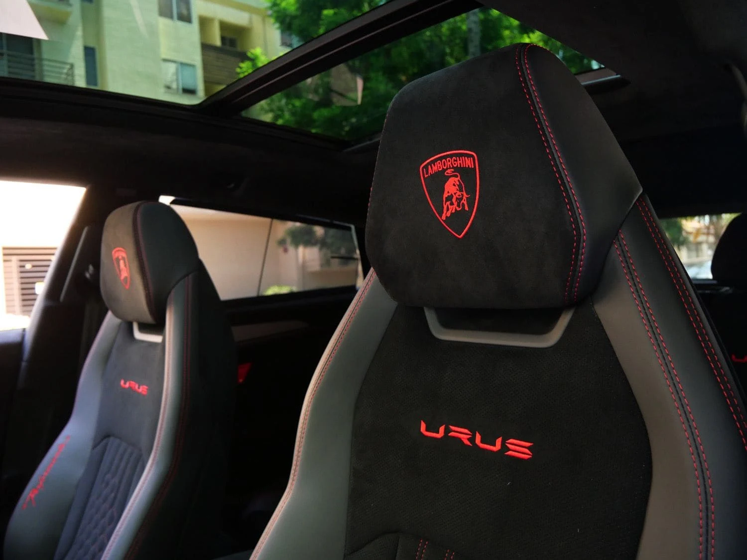 2024 Lamborghini Urus Performante interior, seats, Nero Ade/Rosso Alala