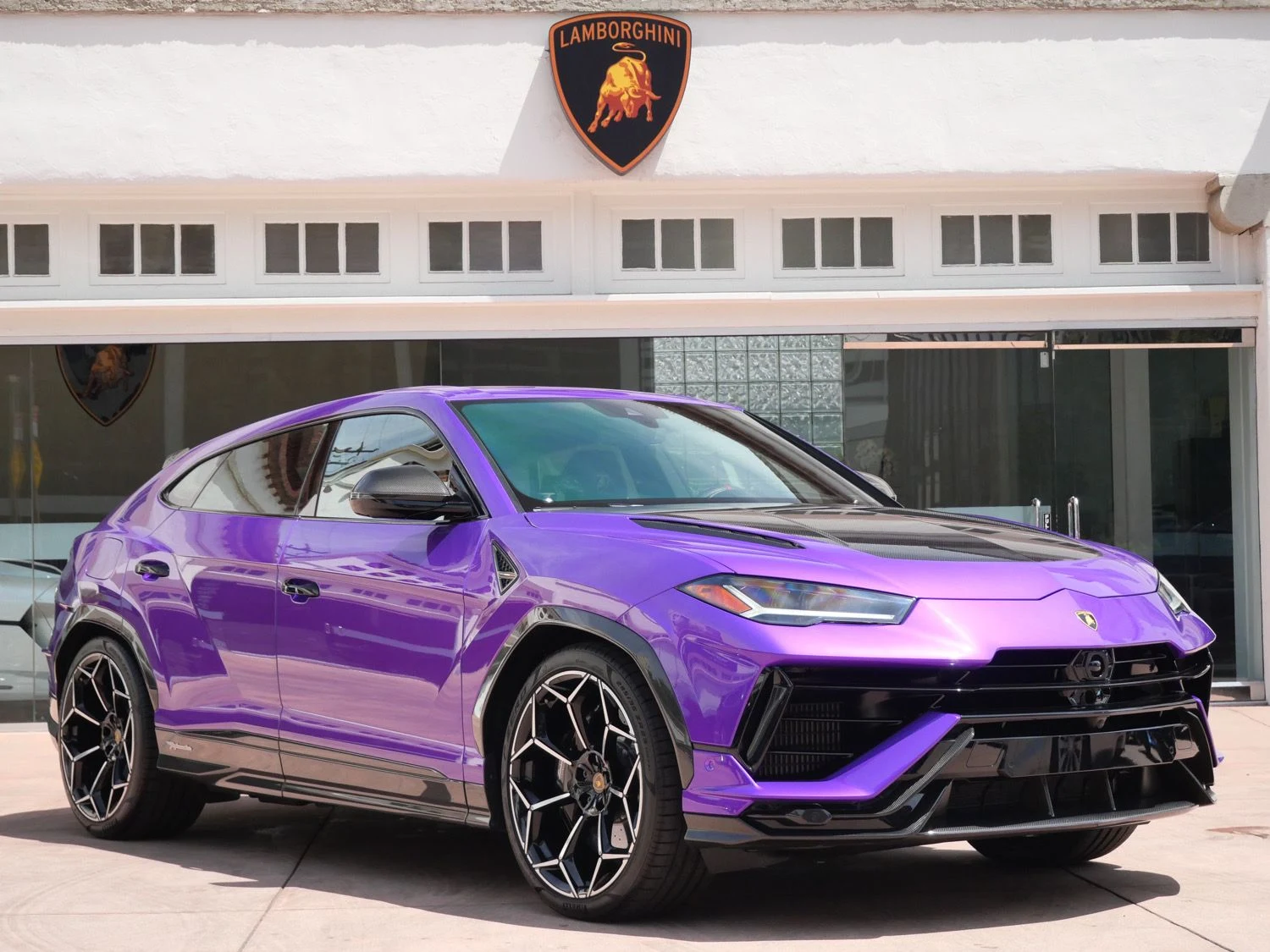 2024 Lamborghini Urus Performante for sale in Beverly Hills, California