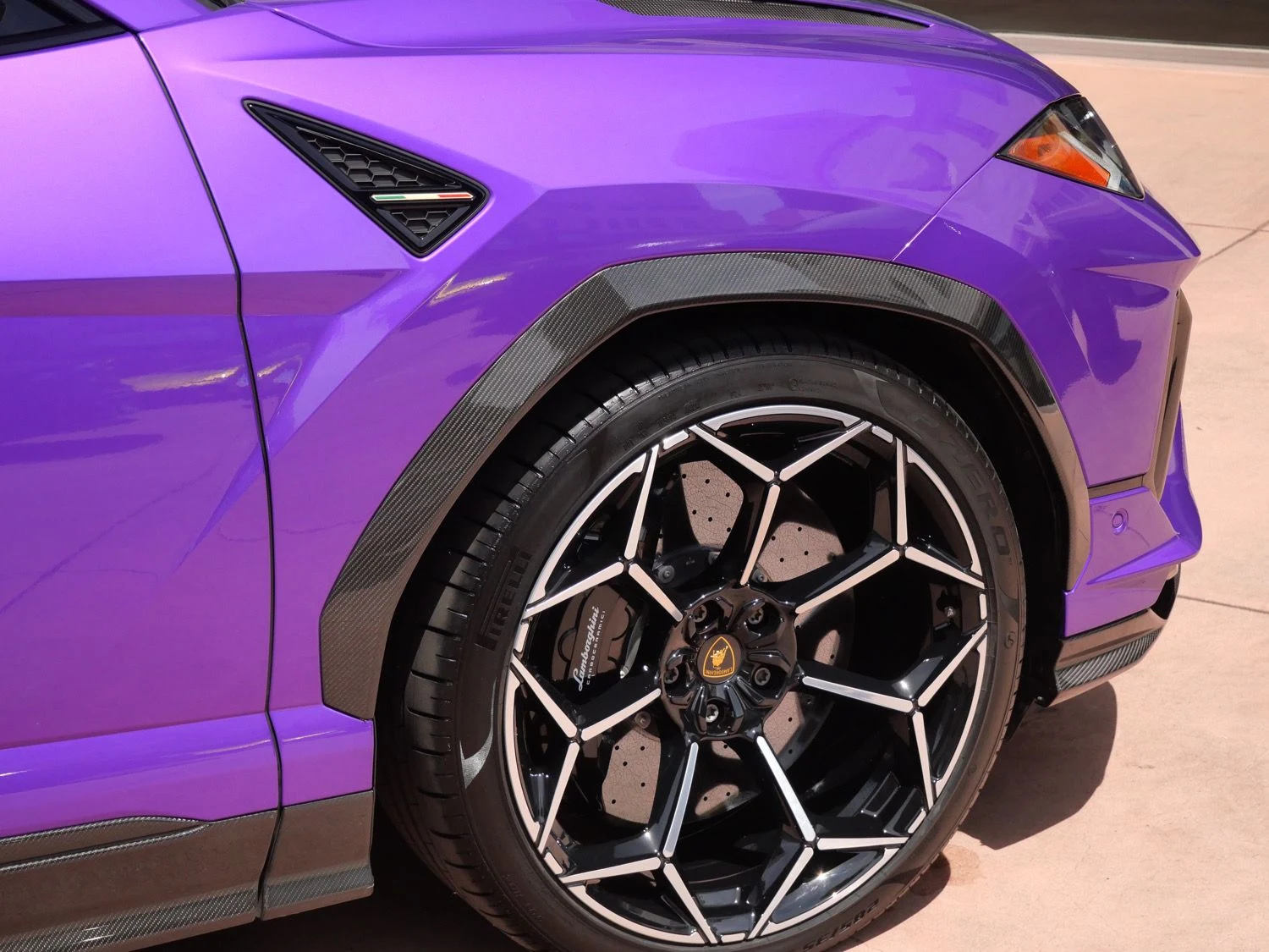 2024 Lamborghini Urus Performante for sale, photo 9 of 30