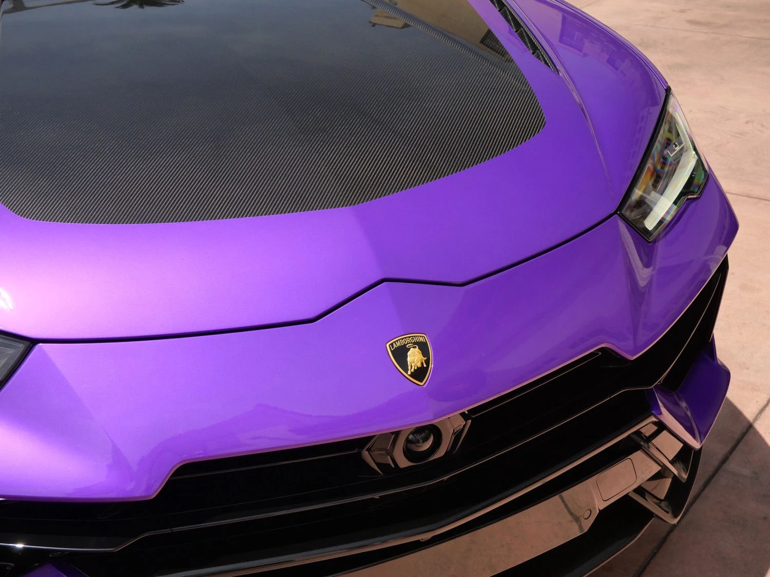 2024 Lamborghini Urus Performante for sale, exterior, Purple