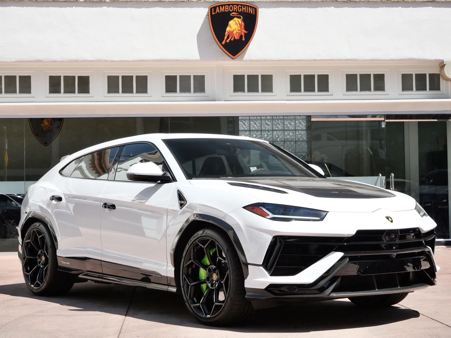 2024 Lamborghini Urus Performante for sale in Beverly Hills, California