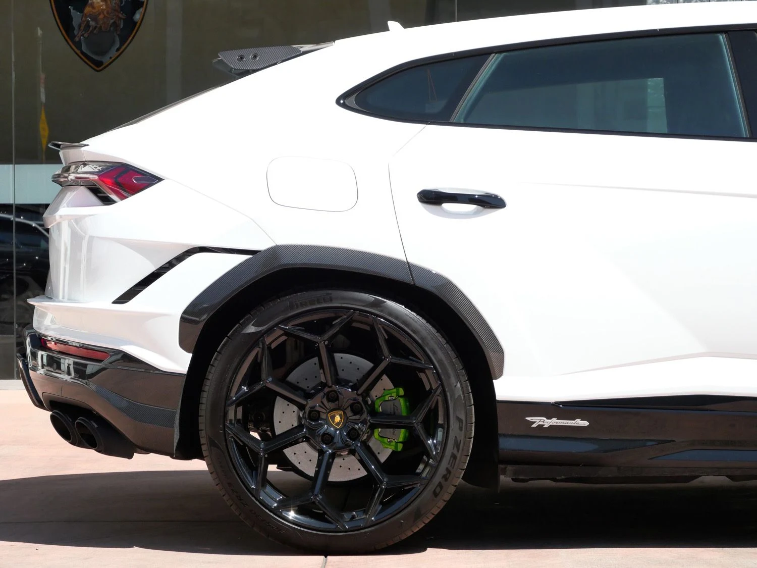 2024 Lamborghini Urus Performante for sale, exterior, White