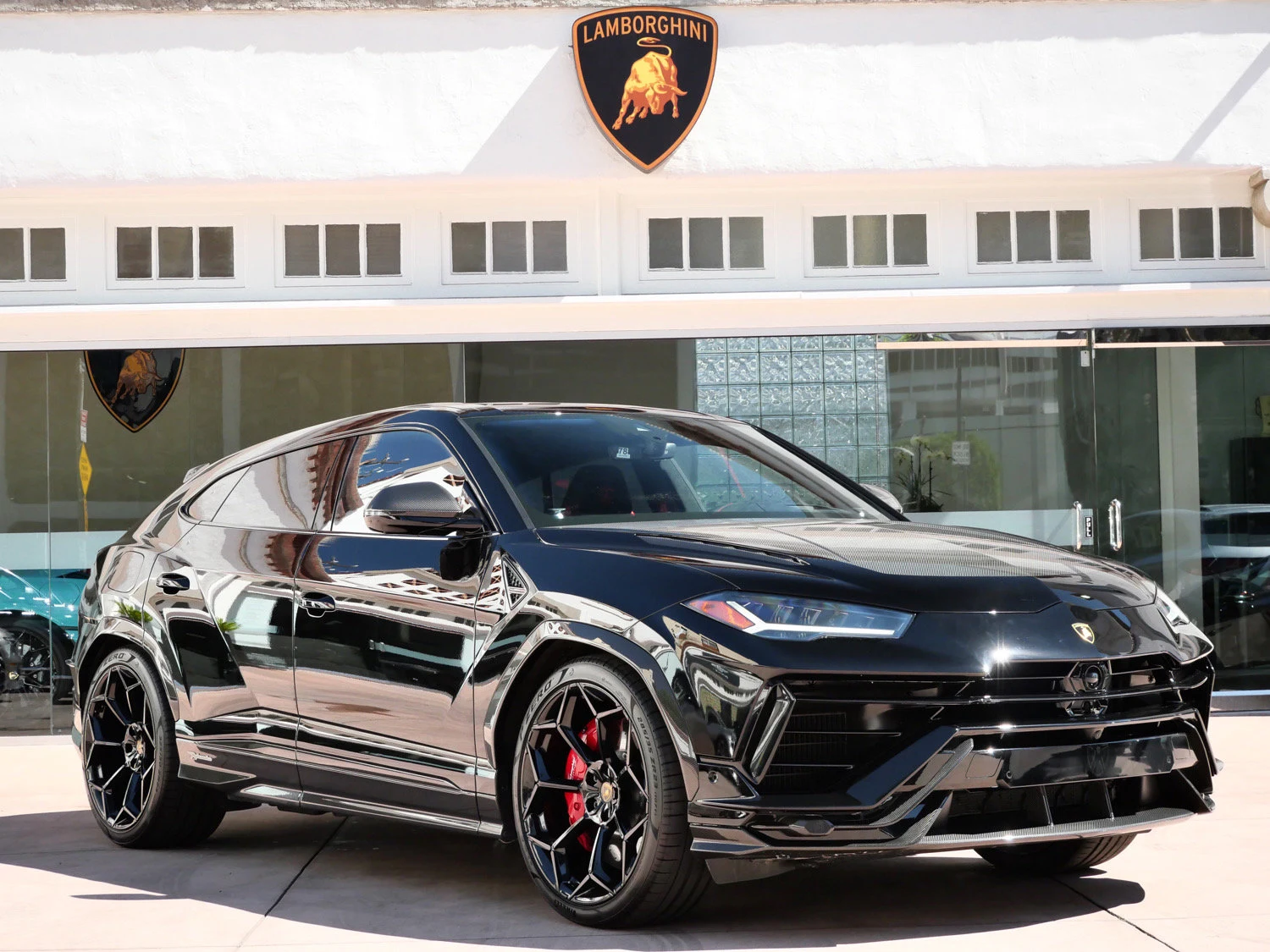 2024 Lamborghini Urus Performante for sale in Beverly Hills, California