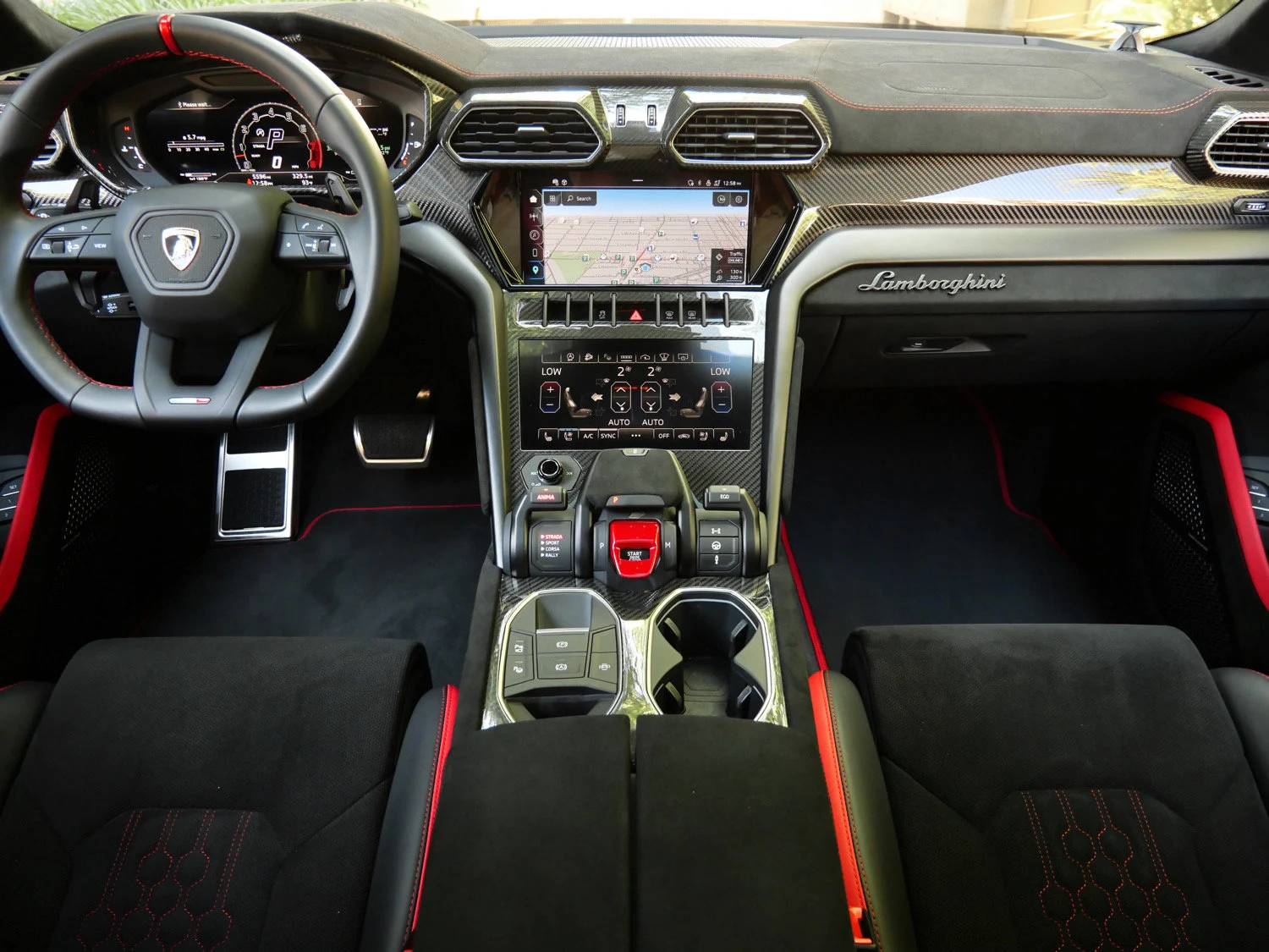 2024 Lamborghini Urus Performante interior, Nero Cosmus/Rosso Alala