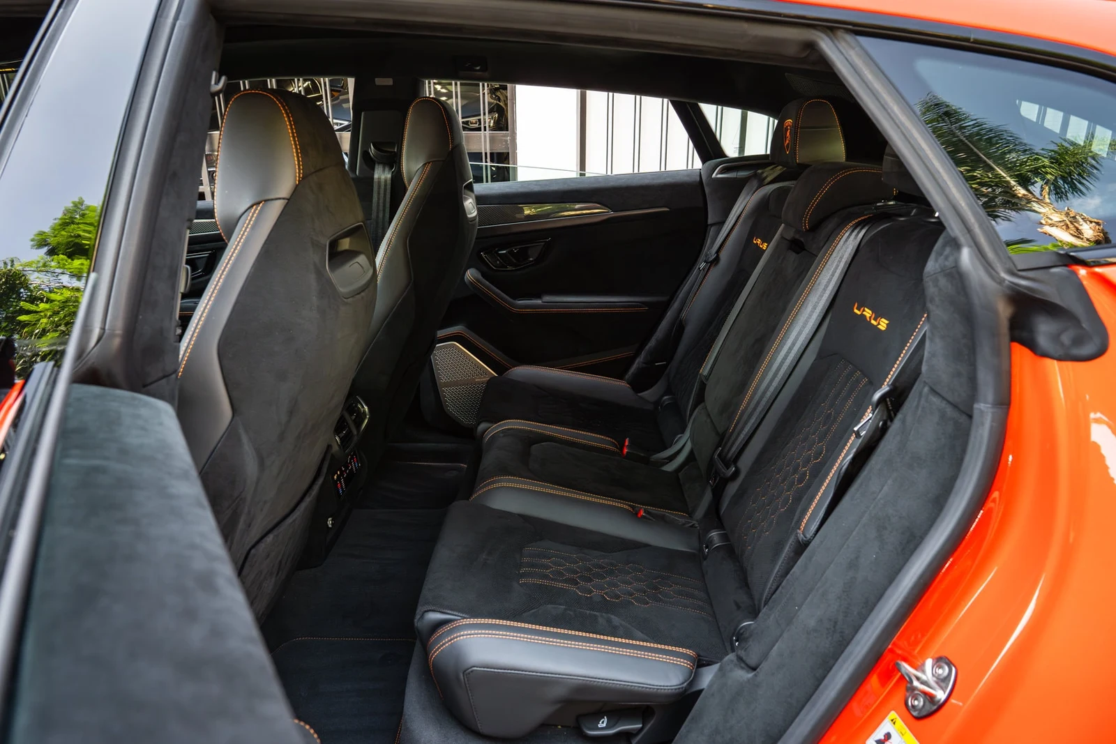 2024 Lamborghini Urus Performante interior, seats, Nero Cosmus/Arancio Leonis