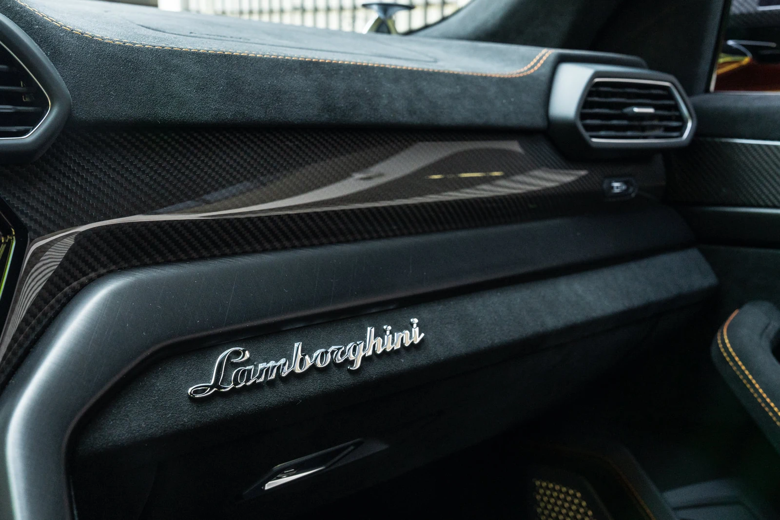 2024 Lamborghini Urus Performante for sale, photo 29 of 30