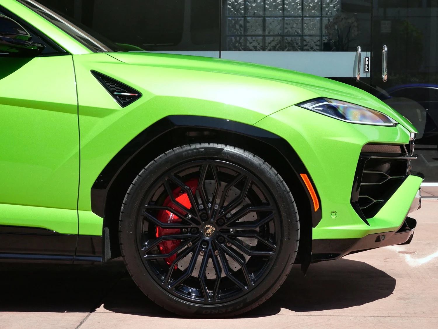2026 Lamborghini Urus SE for sale, exterior, Green
